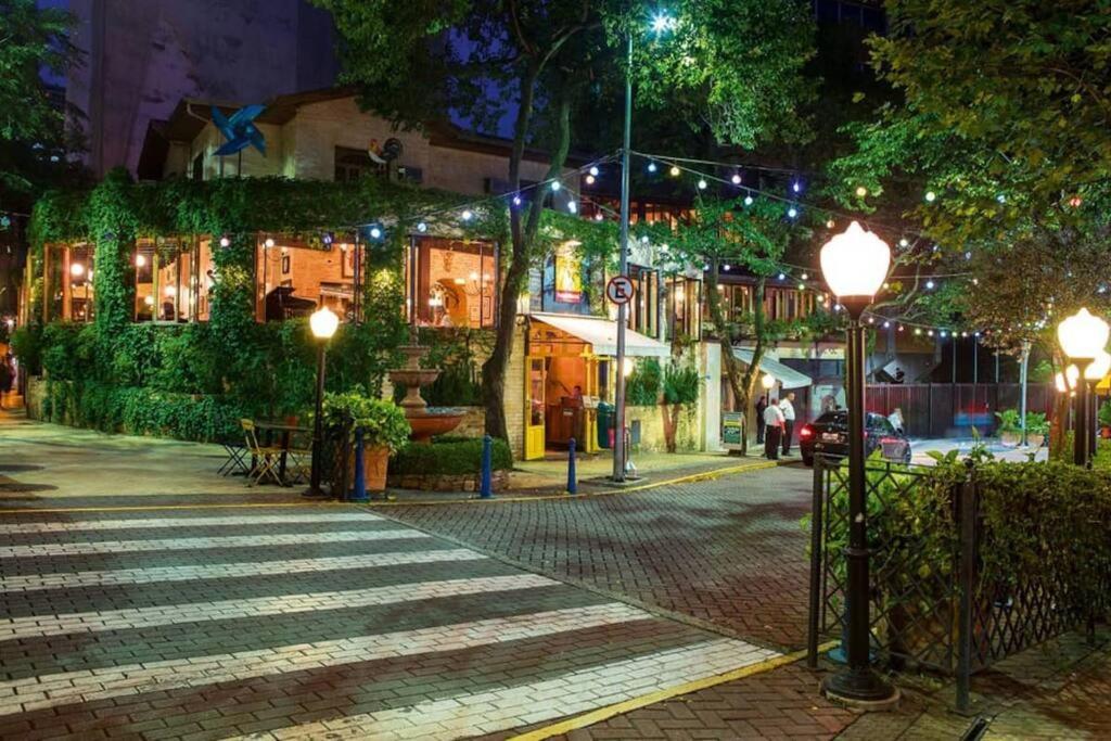 Apartamento Studio Reformado E Internet Rapida Praca Roosevelt *